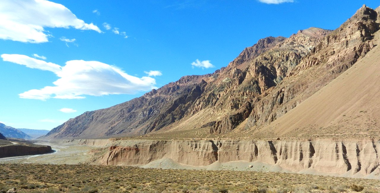 Argentina: Mendoza & Maipu Valley Bike Tour